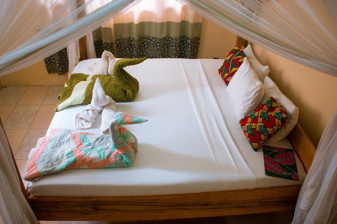 The Secret Garden Hotel Моші Екстер'єр фото